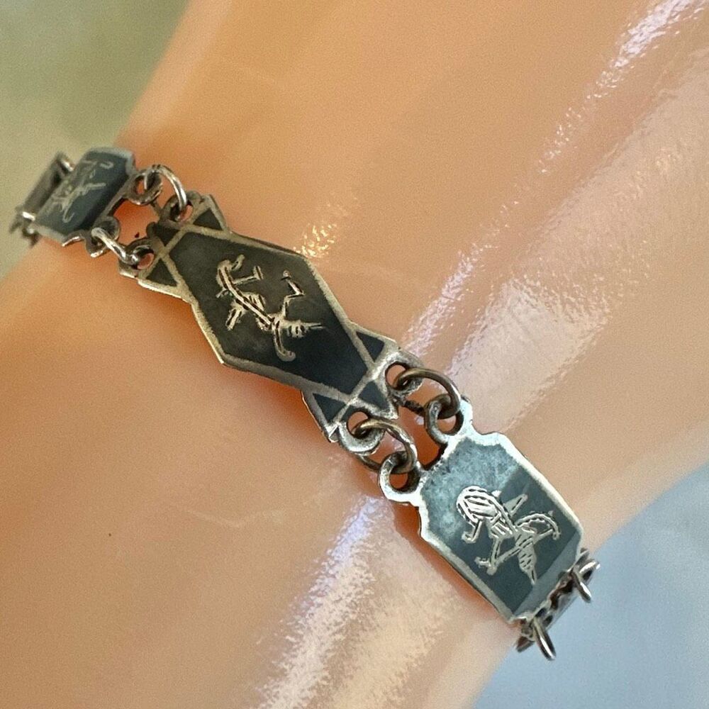 Vintage 1960s Siam Sterling Niello Bracelet